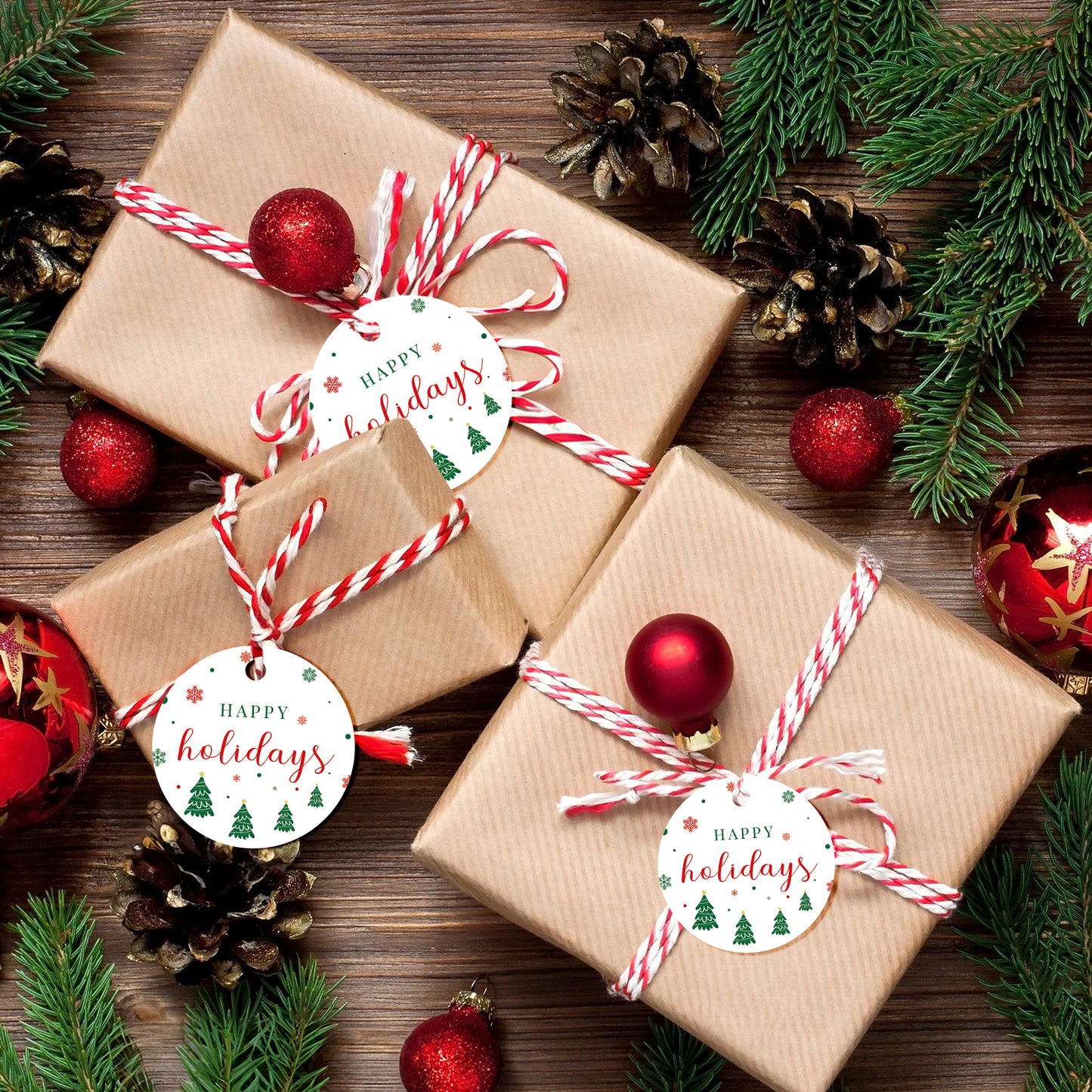 G2PLUS Happy Holiday Tags, 100PCS Christmas Holiday Tags, 2'' Round Holiday Gift Tags, Christmas Tree Paper Gift Tags with String for Xmas Gift Wrapping, DIY Arts & Crafts, Holiday Season Party Favors