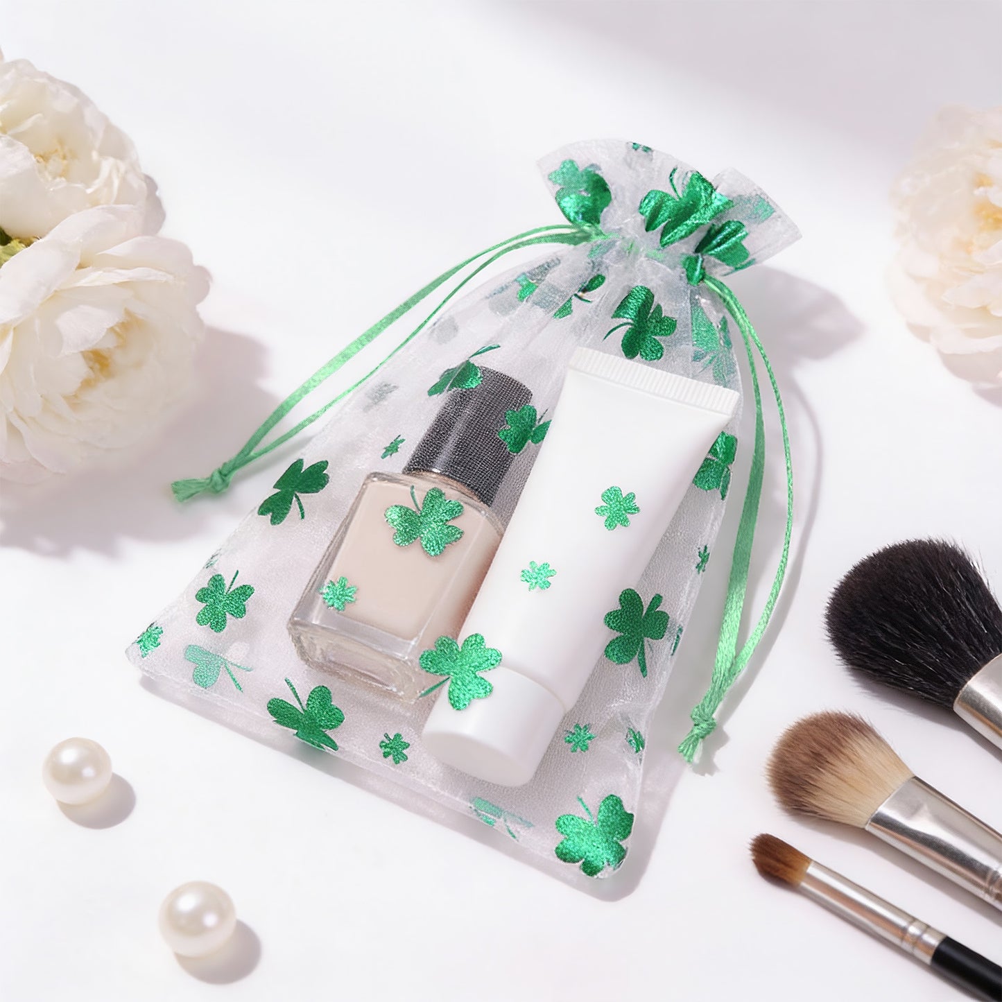 G2PLUS 50PCS St.Patrick's Day Gift Bags Organza 4x6in, Green Foil Shamrock Sheer Mesh Organza Pouches with Drawstring for St.Patrick's Day Party Favors, Candy Gift Bags & Wedding Favors