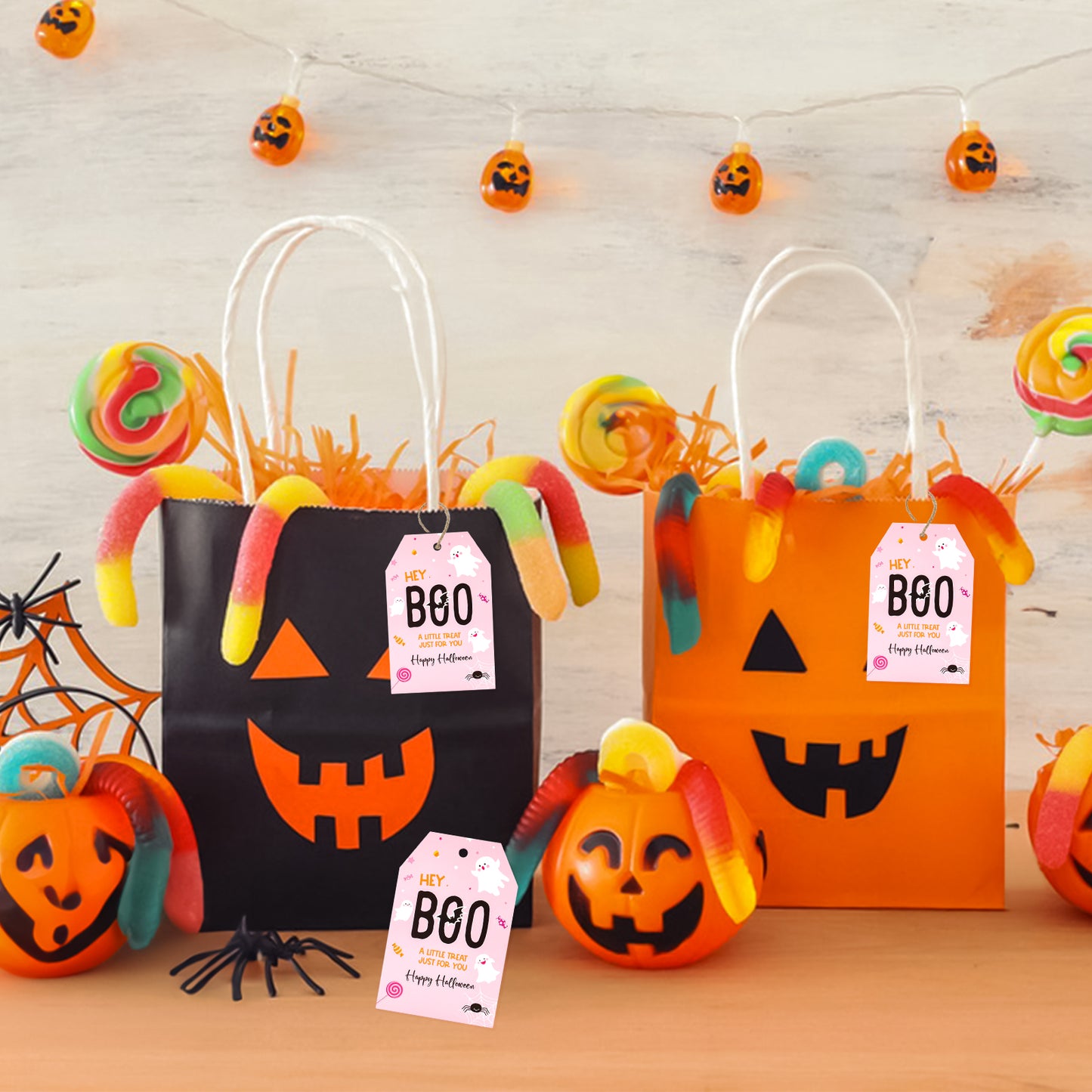 G2PLUS Happy Halloween Tags, 100PCS Halloween Boo Gift Tags, Halloween Treat for You Tags, Ghost Gift Tag, Halloween Paper Gift Tags with String for Gift Wrapping, Halloween Party Favors Supplies